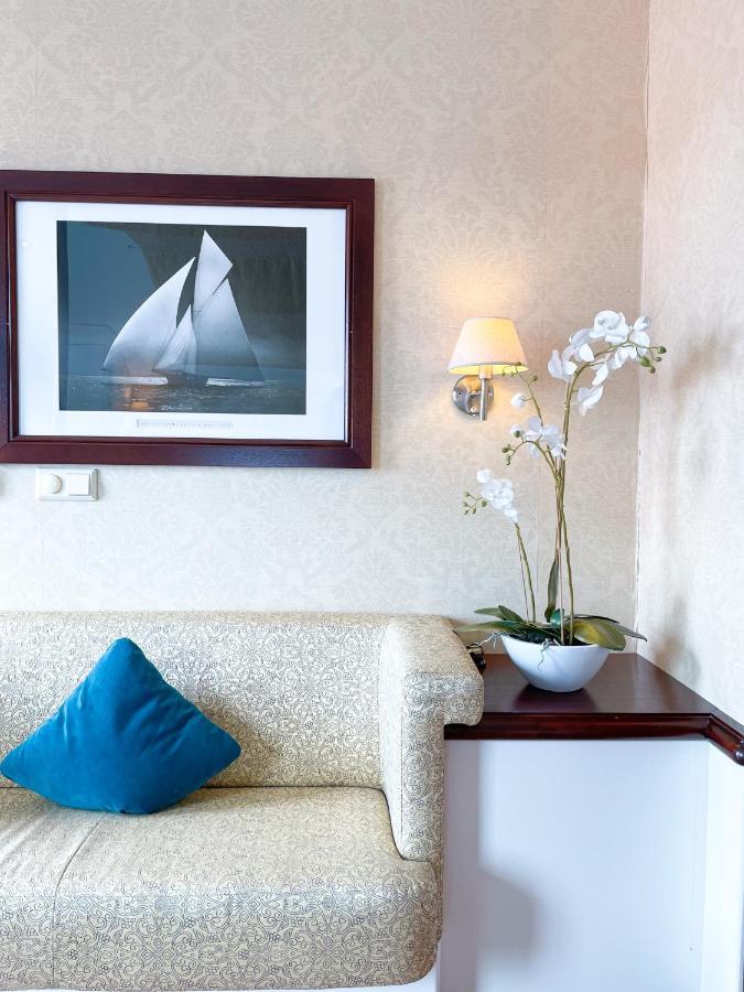 Arendal Herregaard Sommerstuer & Leiligheter Faervik ภายนอก รูปภาพ